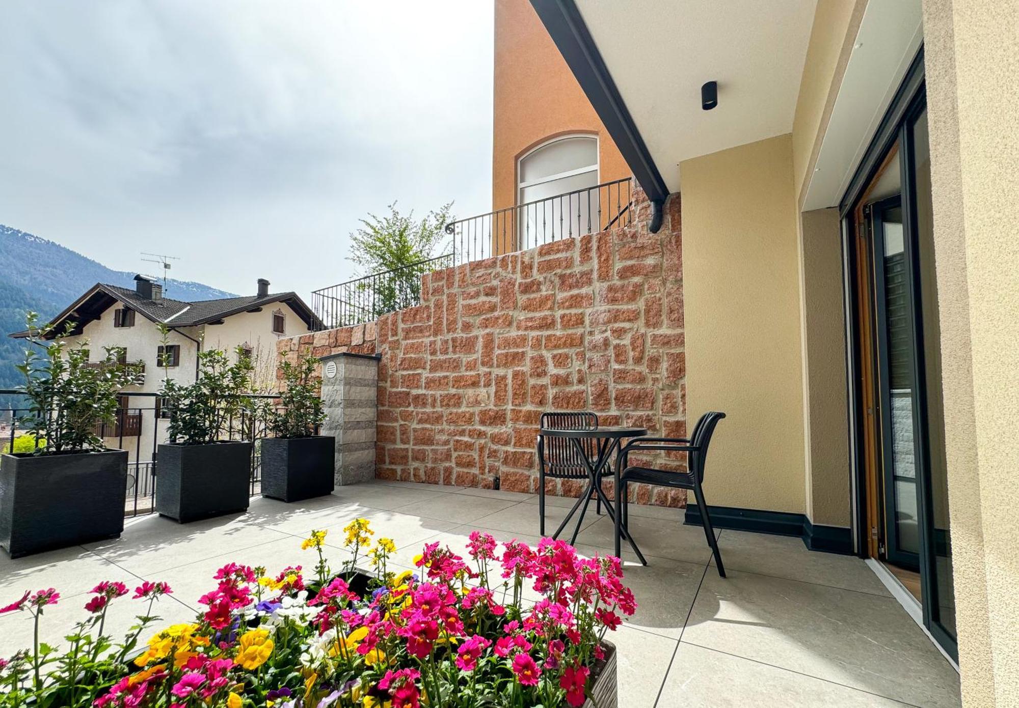 Vivi Suites & Spa - Boutique Guest House Molveno Esterno foto