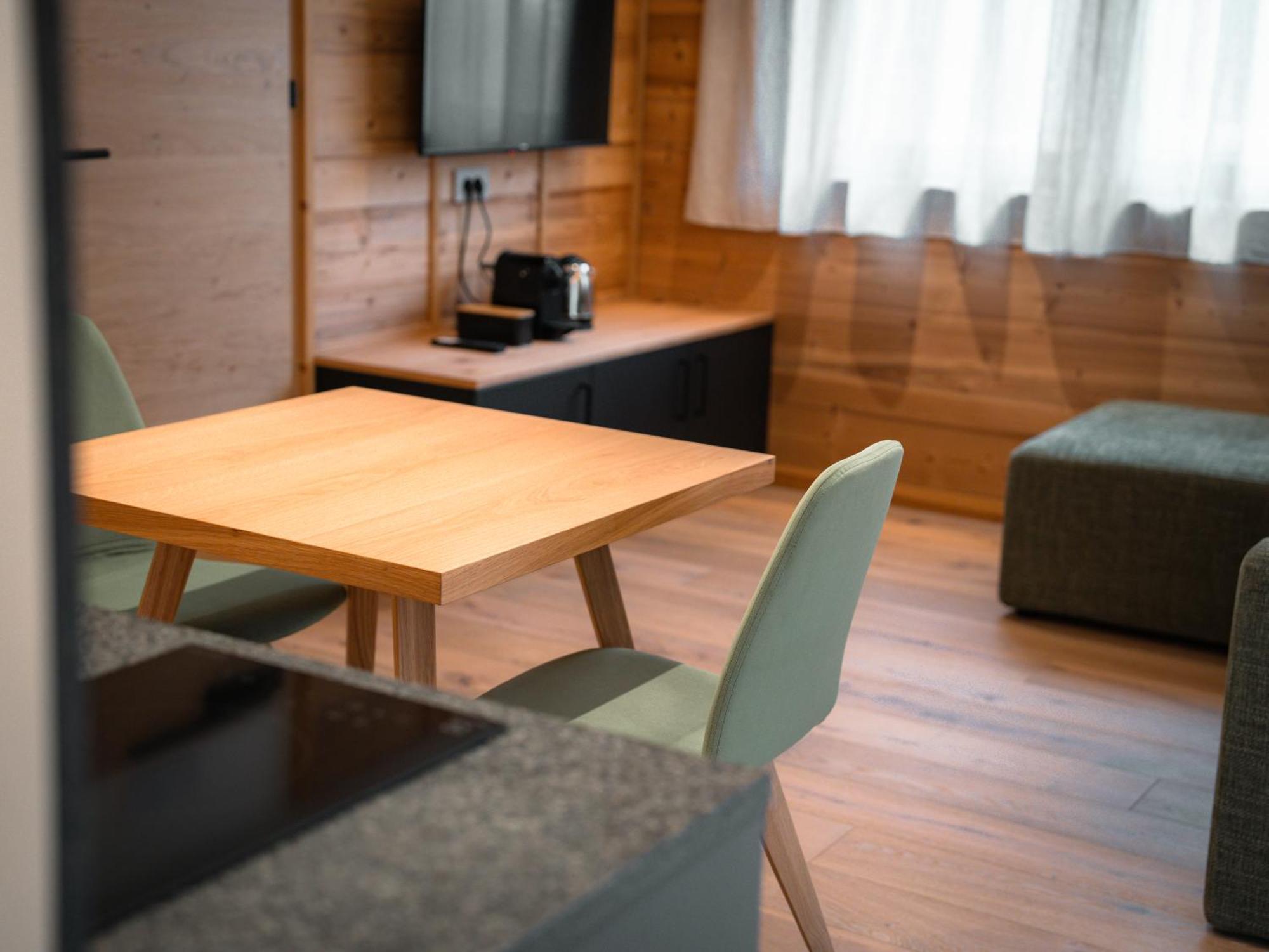 Vivi Suites & Spa - Boutique Guest House Molveno Esterno foto