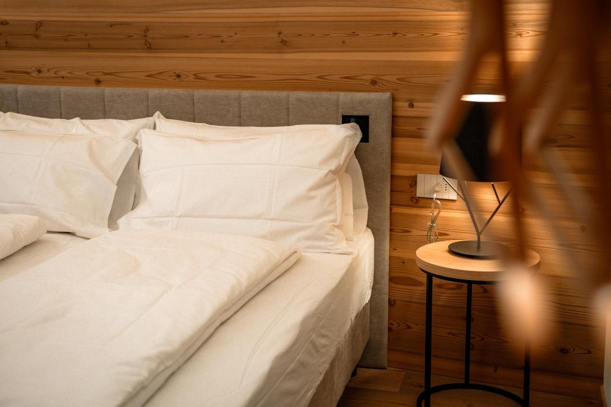 Vivi Suites & Spa - Boutique Guest House Molveno Esterno foto